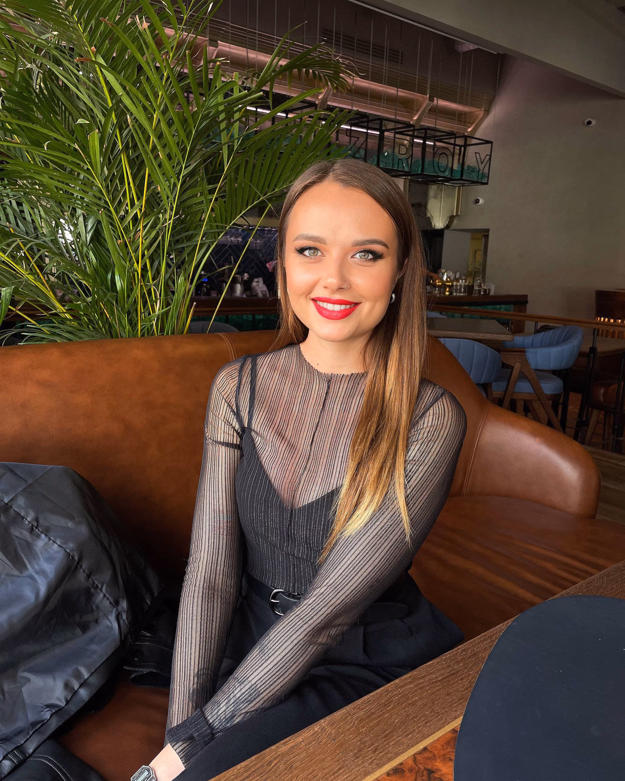 Anna 34 Kyiv   Ukraine belle mariée pour l'âme sœur