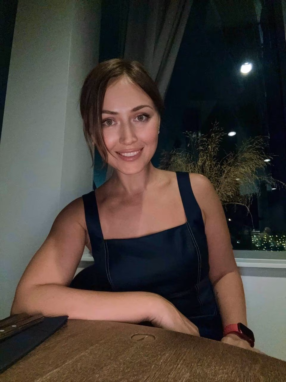 Marianna 45 Oslo Norway charmante mariée pour une relation sérieuse