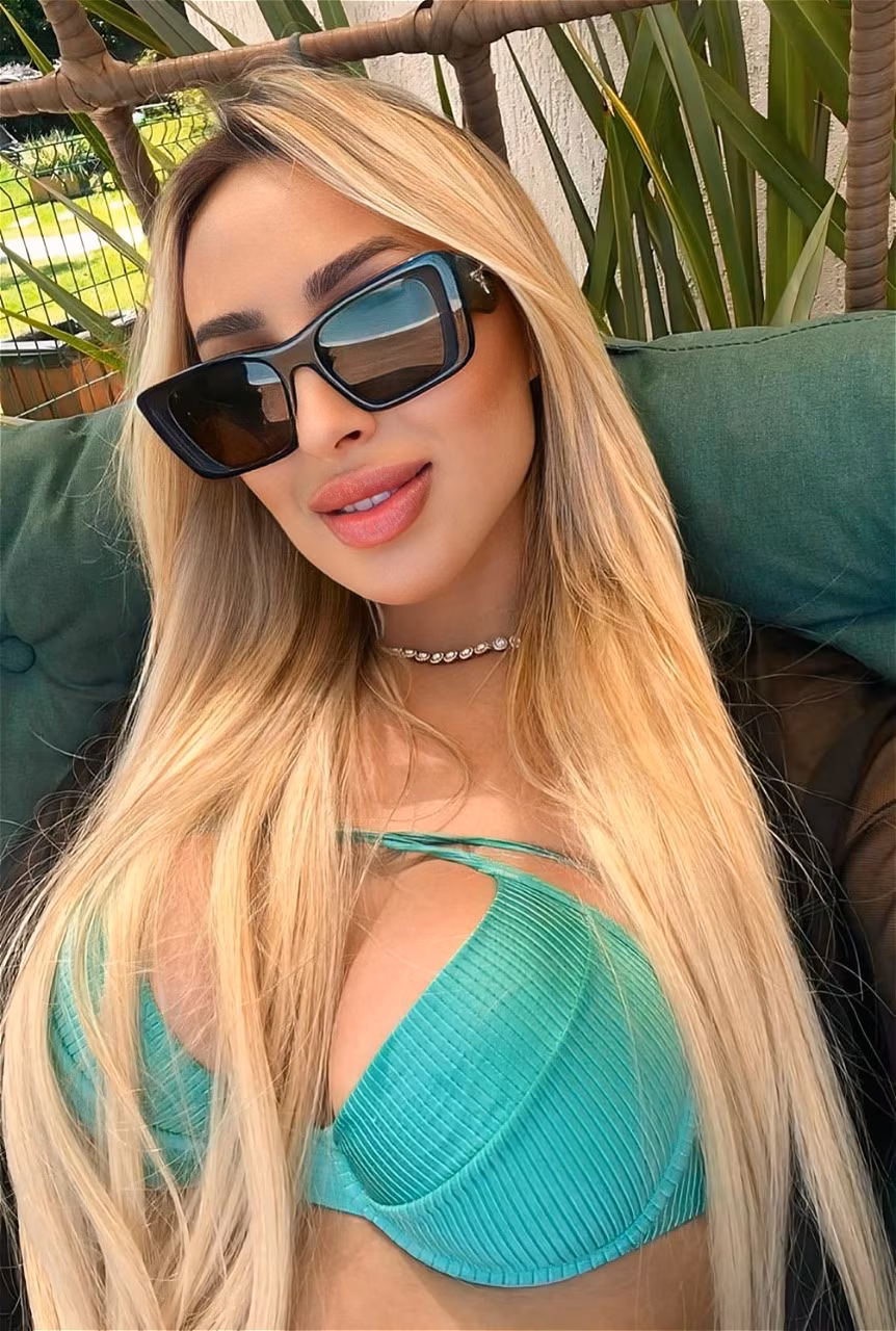 Paola 26 Curitiba Brazil jolie mariée pour du sérieux
