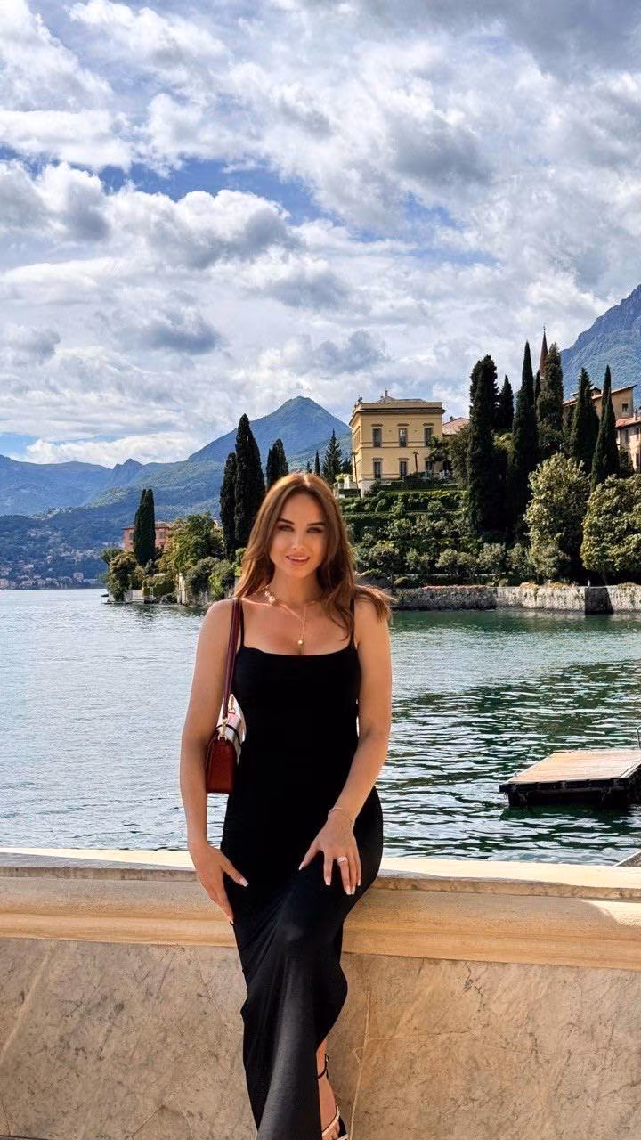 Oksana 31 Frankfurt am Main Germany mariée pour un homme compréhensif