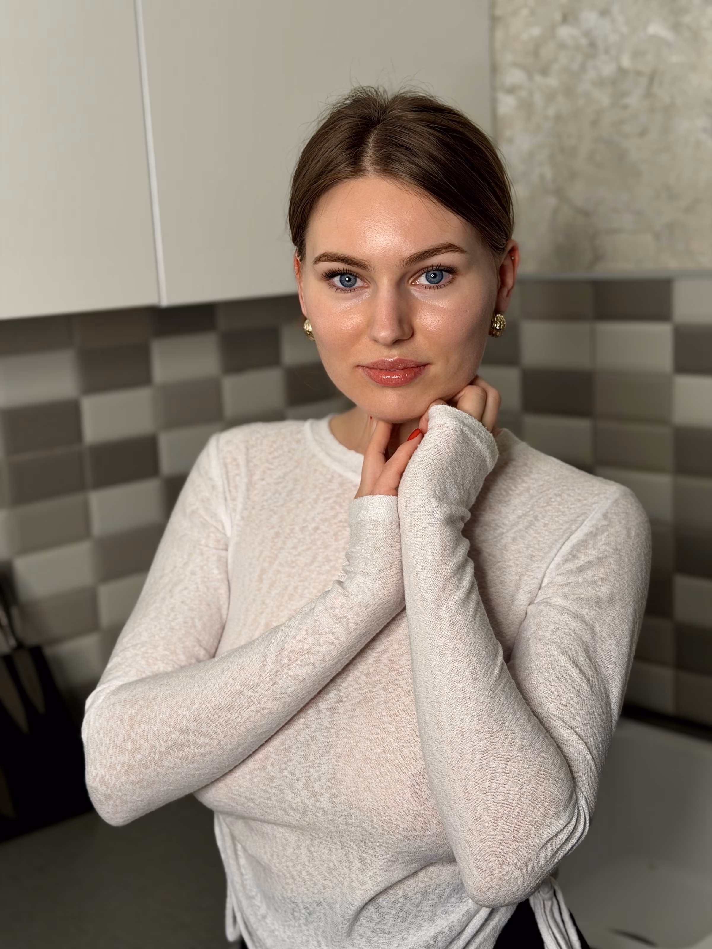 Oleksandra 30 Kyiv Ukraine mariée qui cherche un partenaire