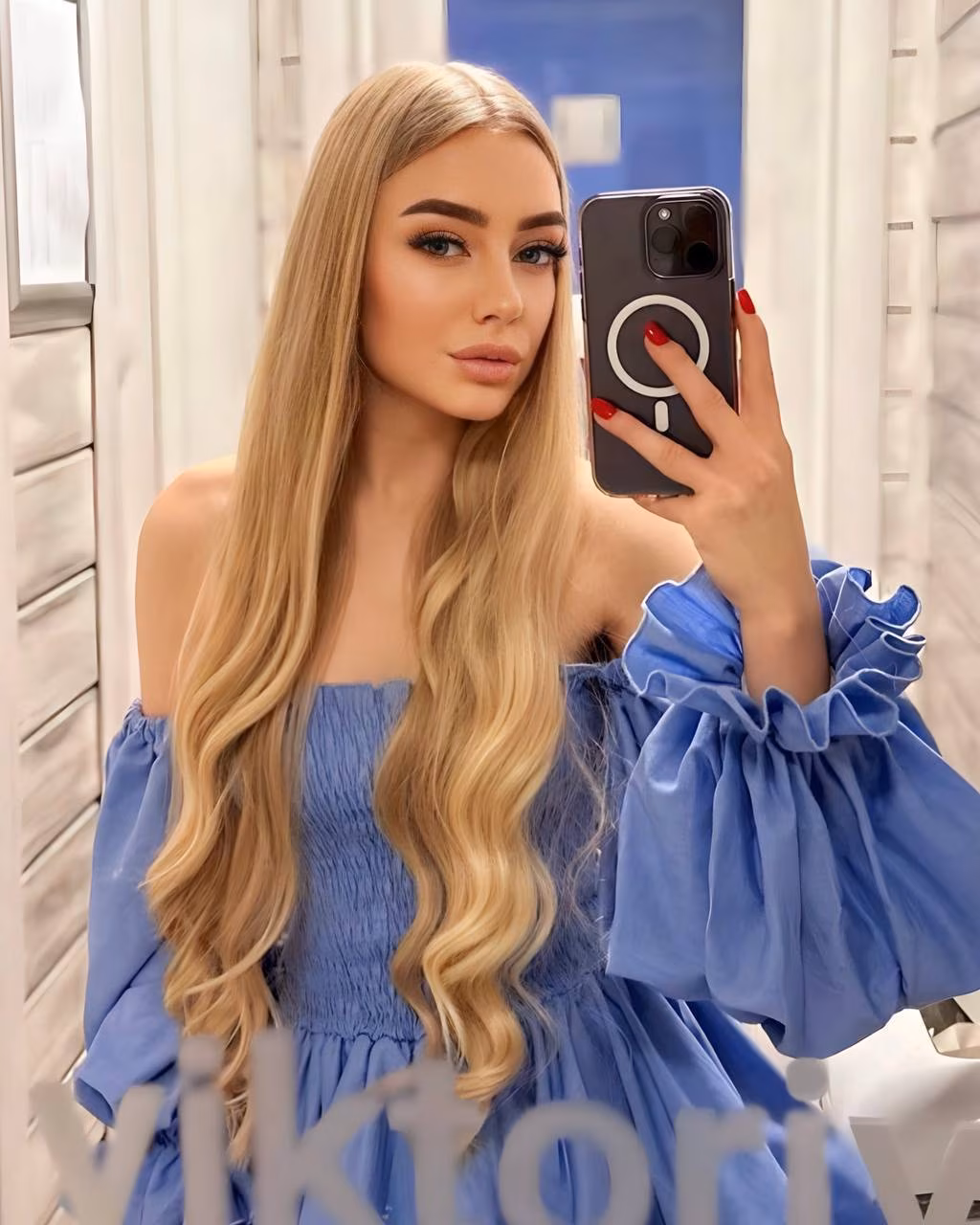 Olha 22 Kyiv Ukraine sublime mariée pour une relation sérieuse