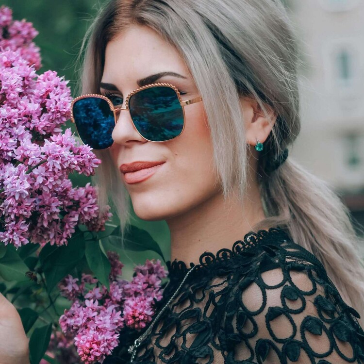 Yulia cherche femmes pour mariage
