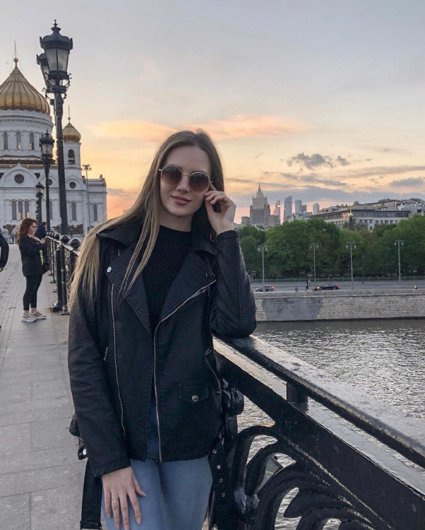 Ekaterina 50000 femmes russes