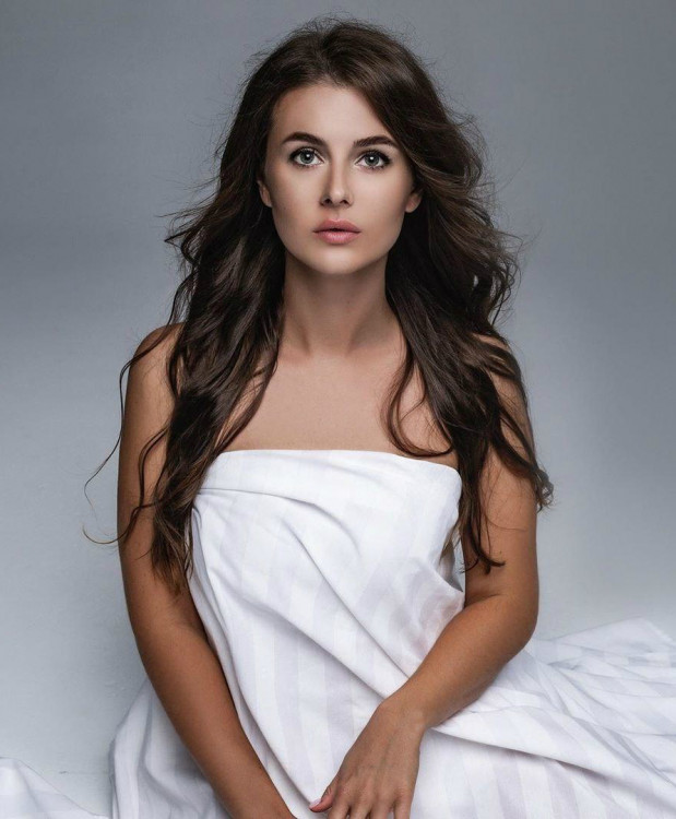 Yevgeniya belles femmes russes ukrainiennes