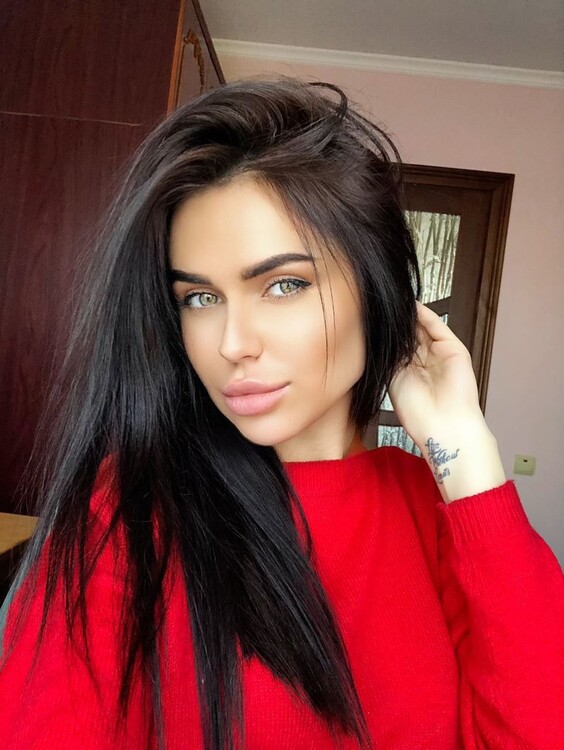 Yana femme joueur russe