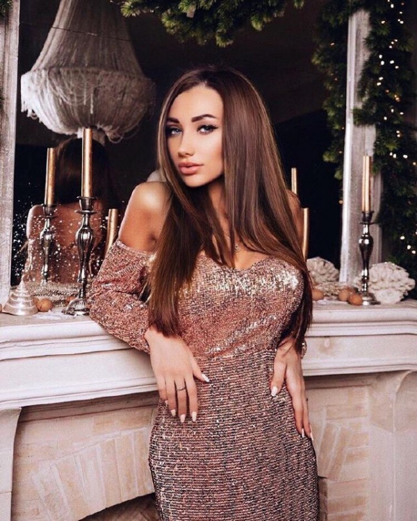 Victoria femme russe a montreal