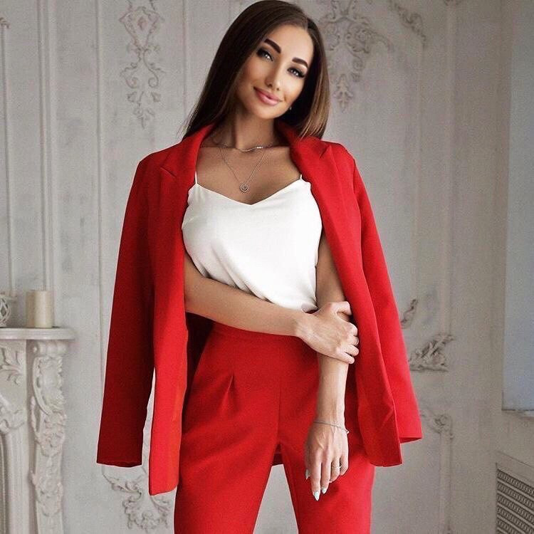 Victoria femme russe a montreal