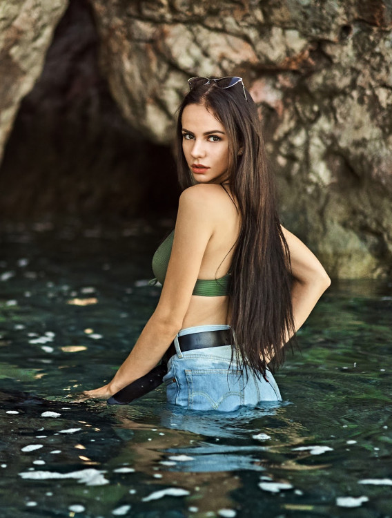 Alina femme russe barbie