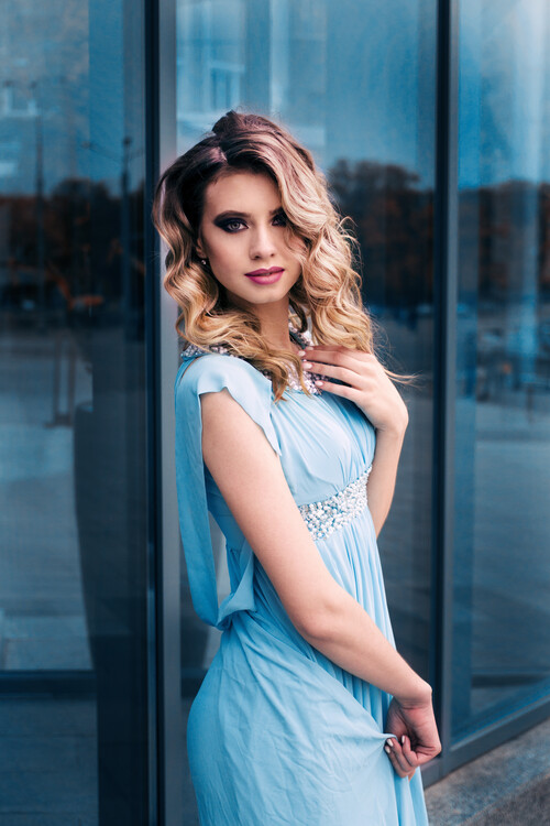 Anna femme russe barbie