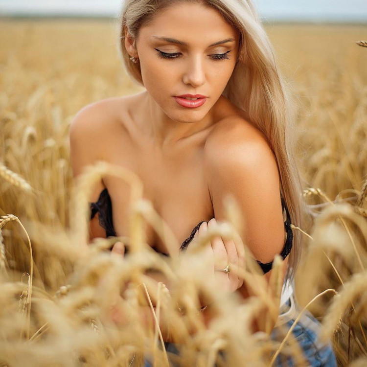 Kseniya femme russe cherche mariage