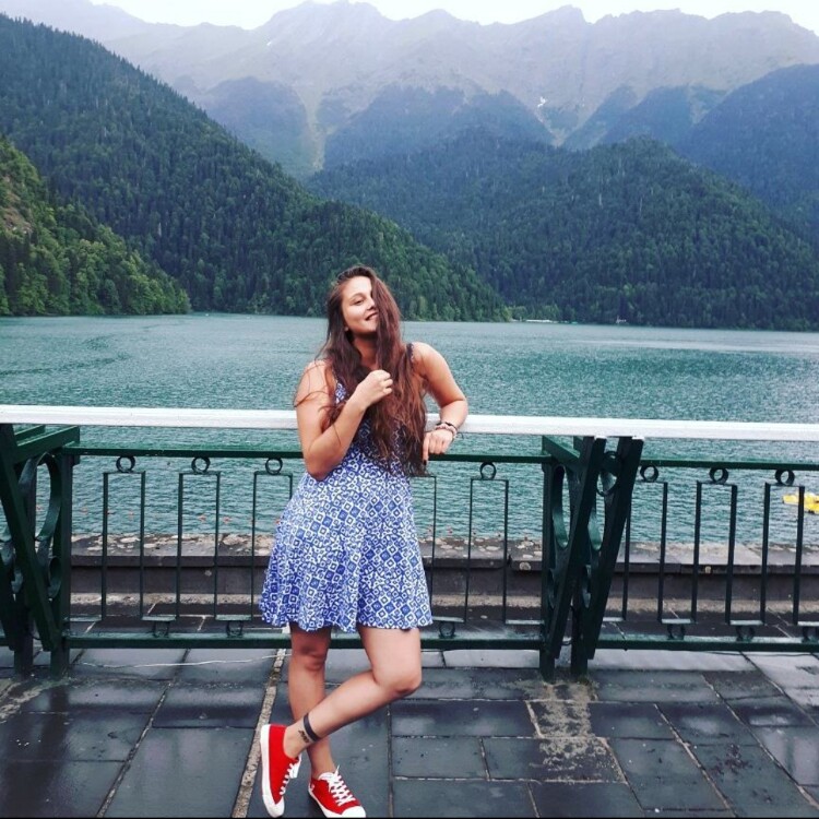 Sveta femme russe fidele