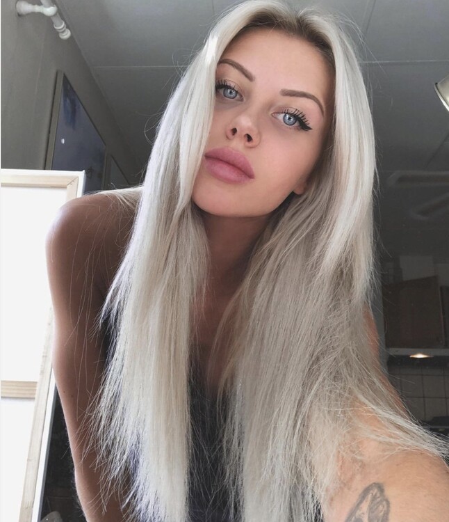 Enja femme russe fidele