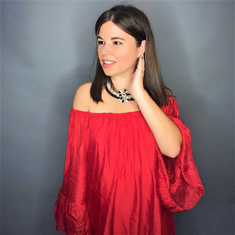 Karolina femme russe jalouse