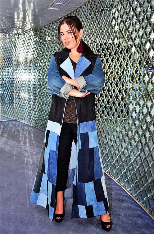 Karolina femme russe jalouse