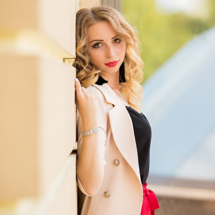 Vika femme russe jalouse