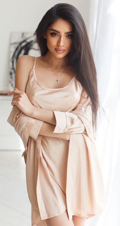 Anna femme russe la plus grande du monde
