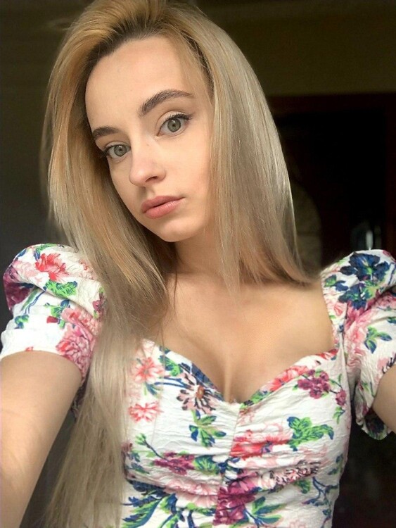 Irina femme russe montreal