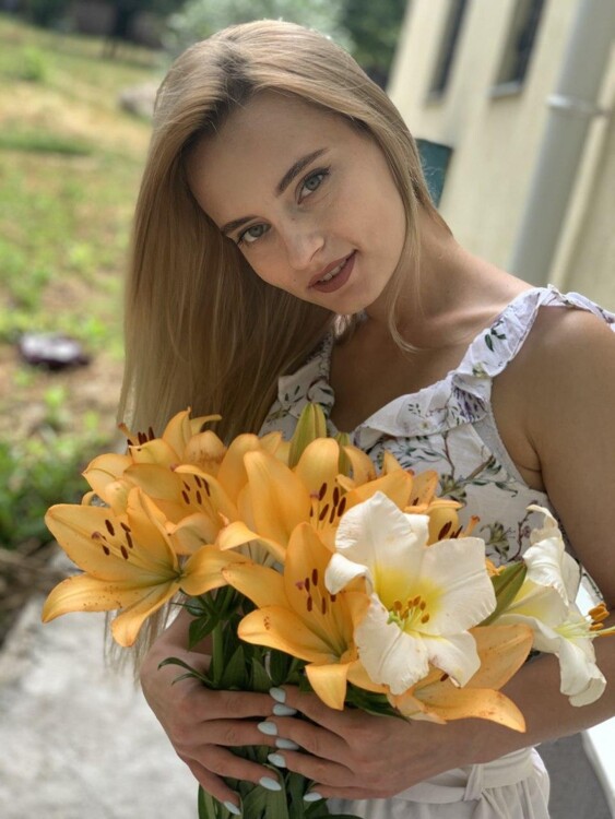 Irina femme russe montreal
