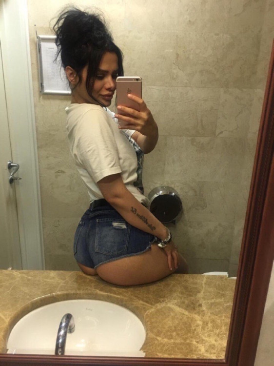 Victoria femme russe parlant francais rencontre