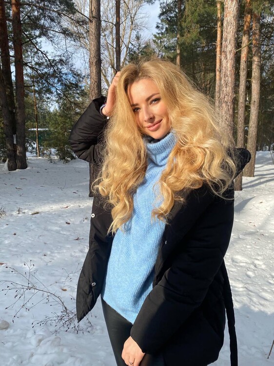 Yanochka femme russe qui parle francais
