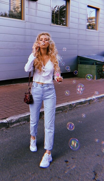Yanochka femme russe qui parle francais