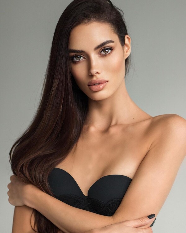 Alyona femme russe toulouse