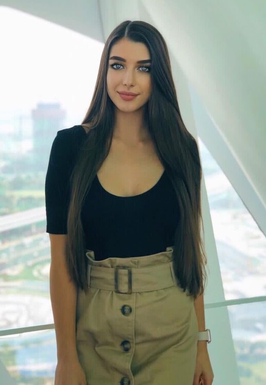 Marina femme russe type