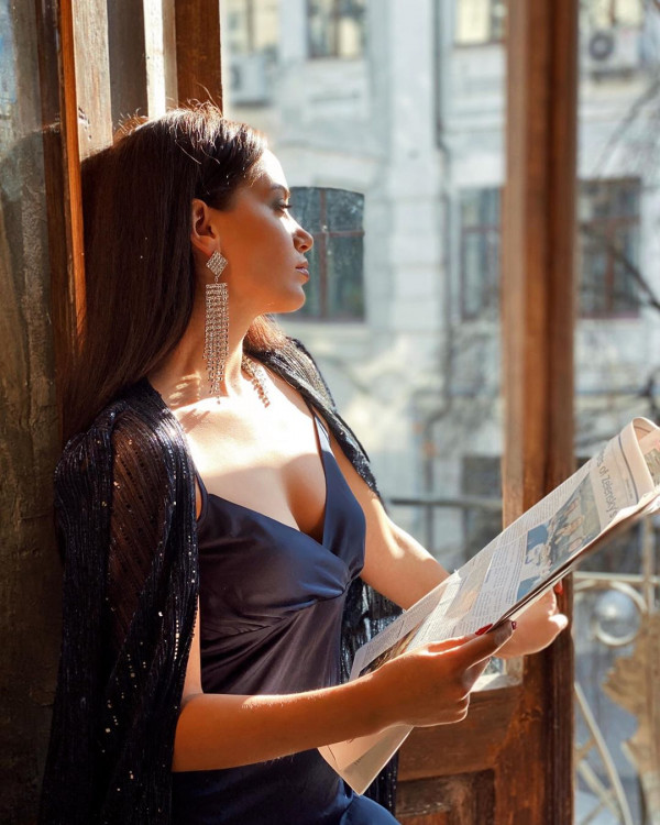 Yana femme russe typique