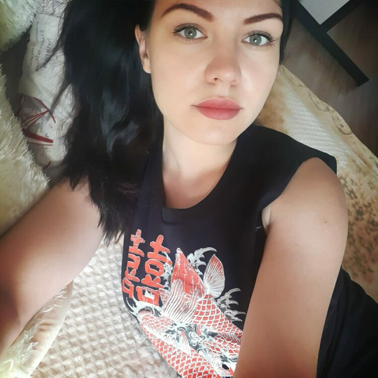 Evgenia femme russe jalouse