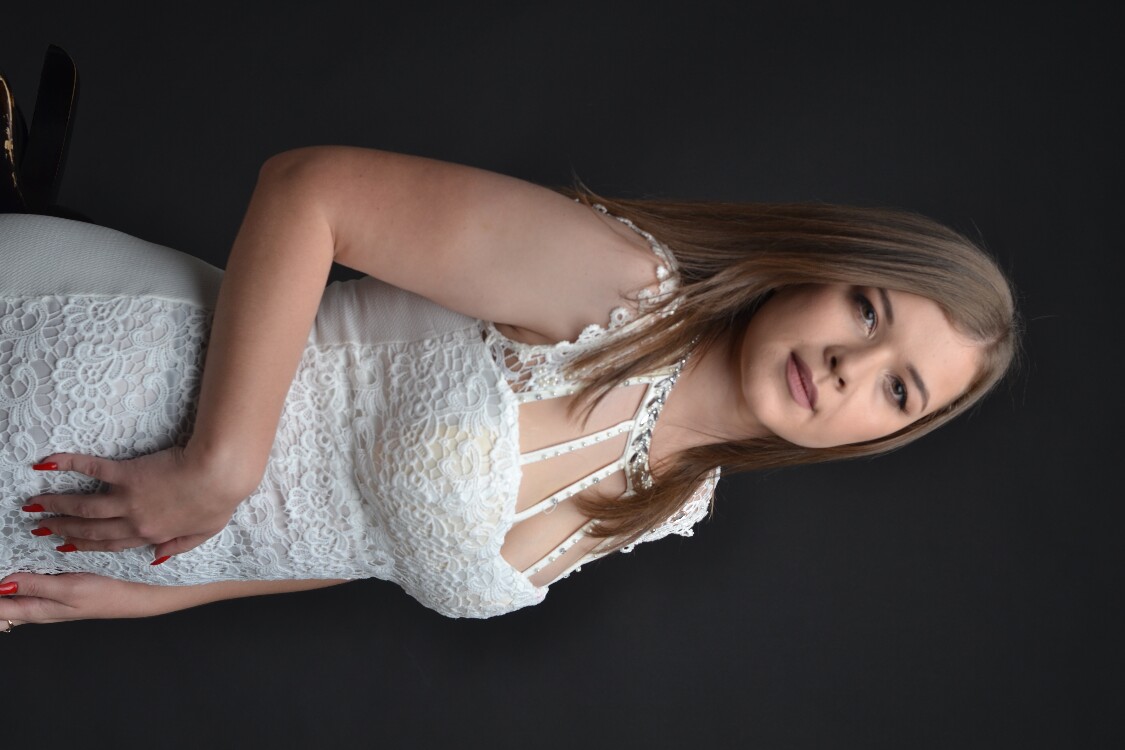 Anastasia femmes armee russe