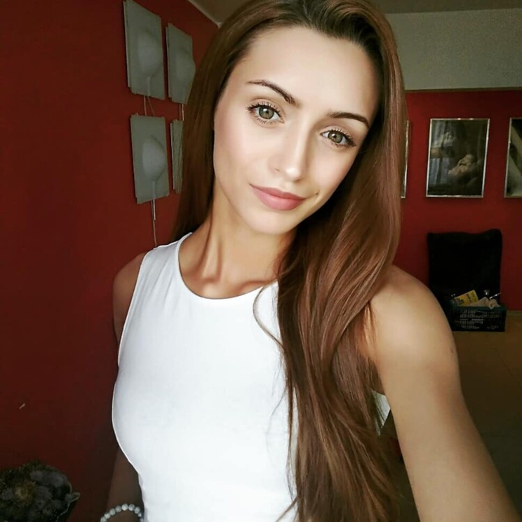 Karina femmes russes