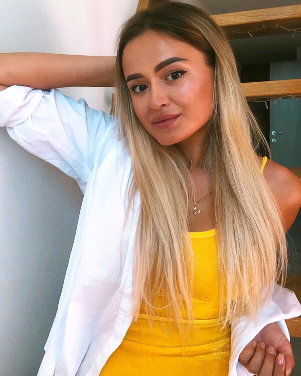 Yuliia femmes russes agence