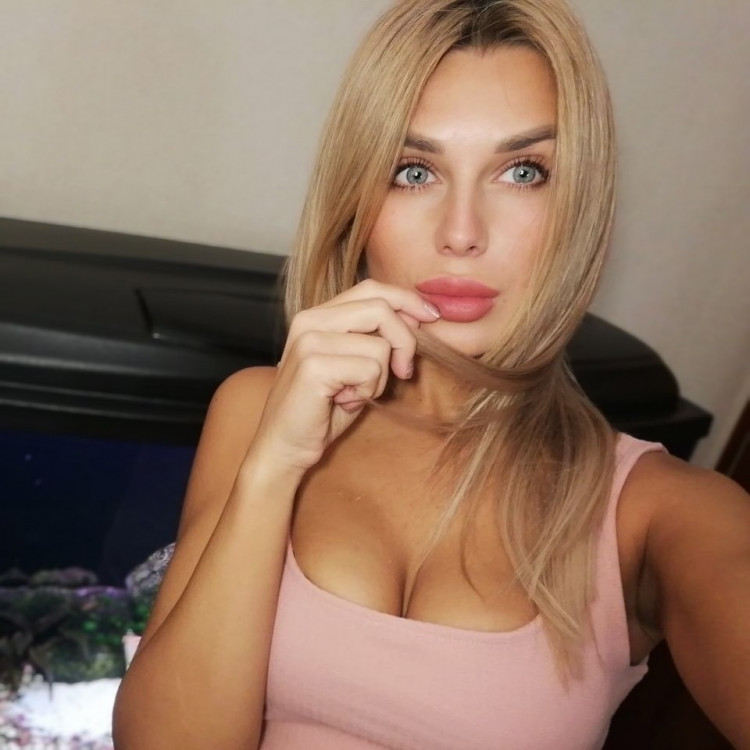 Margo femmes russes a paris