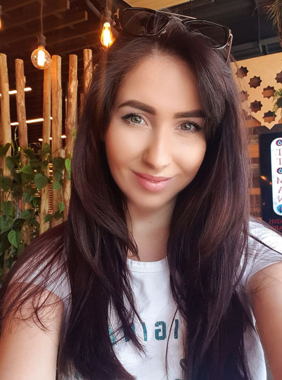 Marina femmes russes paris