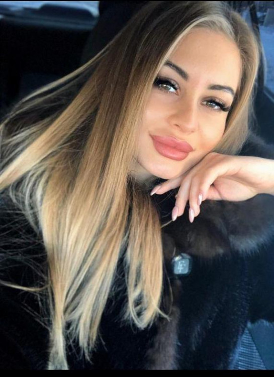 Ludmila femmes russes parlant francais pour mariage