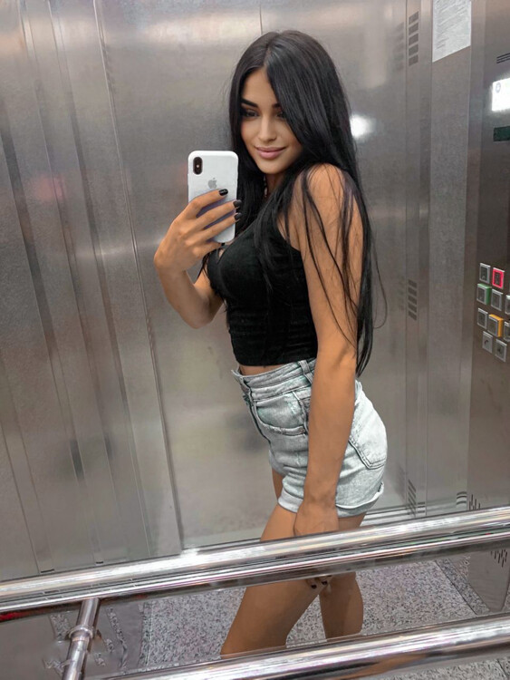Ivanna femmes russes parlant francais pour mariage