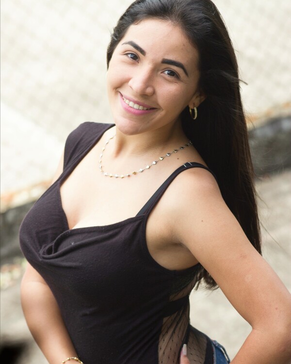 Yessica  femmes russes parlant francais pour mariage