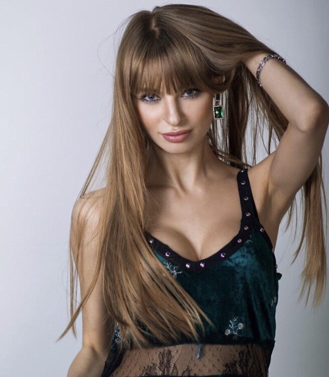 Daria femmes russes st petersbourg