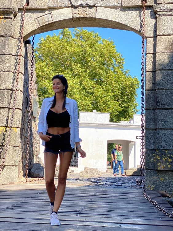Antonella pourquoi femmes russes veulent venir france
