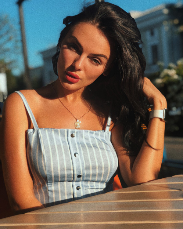 Kristina rencontres femmes russes belgique