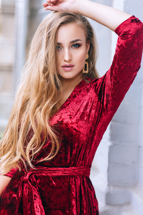 Solomiia femmes russes paris