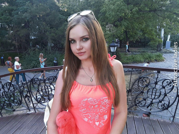 Agence de rencontres: belles femmes ukrainiennes et russes ...